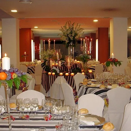فندق Fenix Family By Alegria 4*