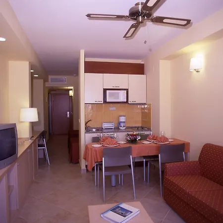 Fenix Family By Alegria 4* Roquetas de Mar